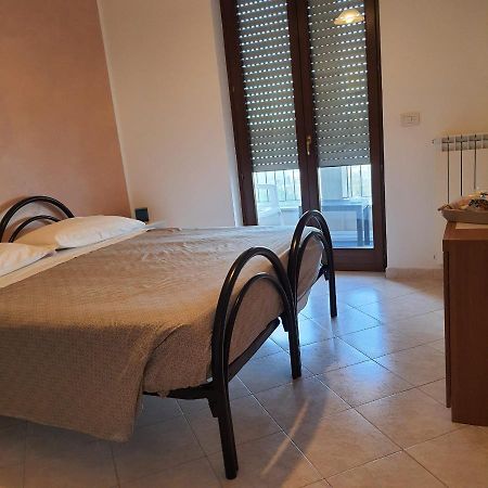 Casa Mozart B&B Лече Екстериор снимка