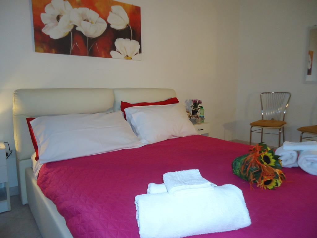 Casa Mozart B&B Лече Екстериор снимка