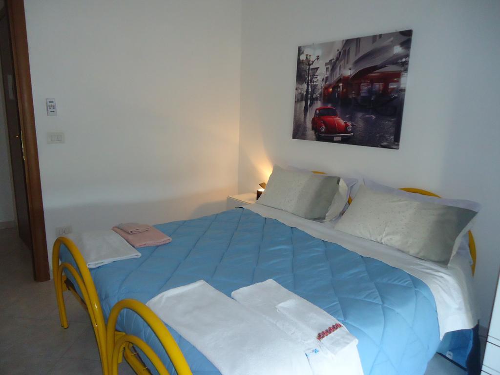Casa Mozart B&B Лече Стая снимка